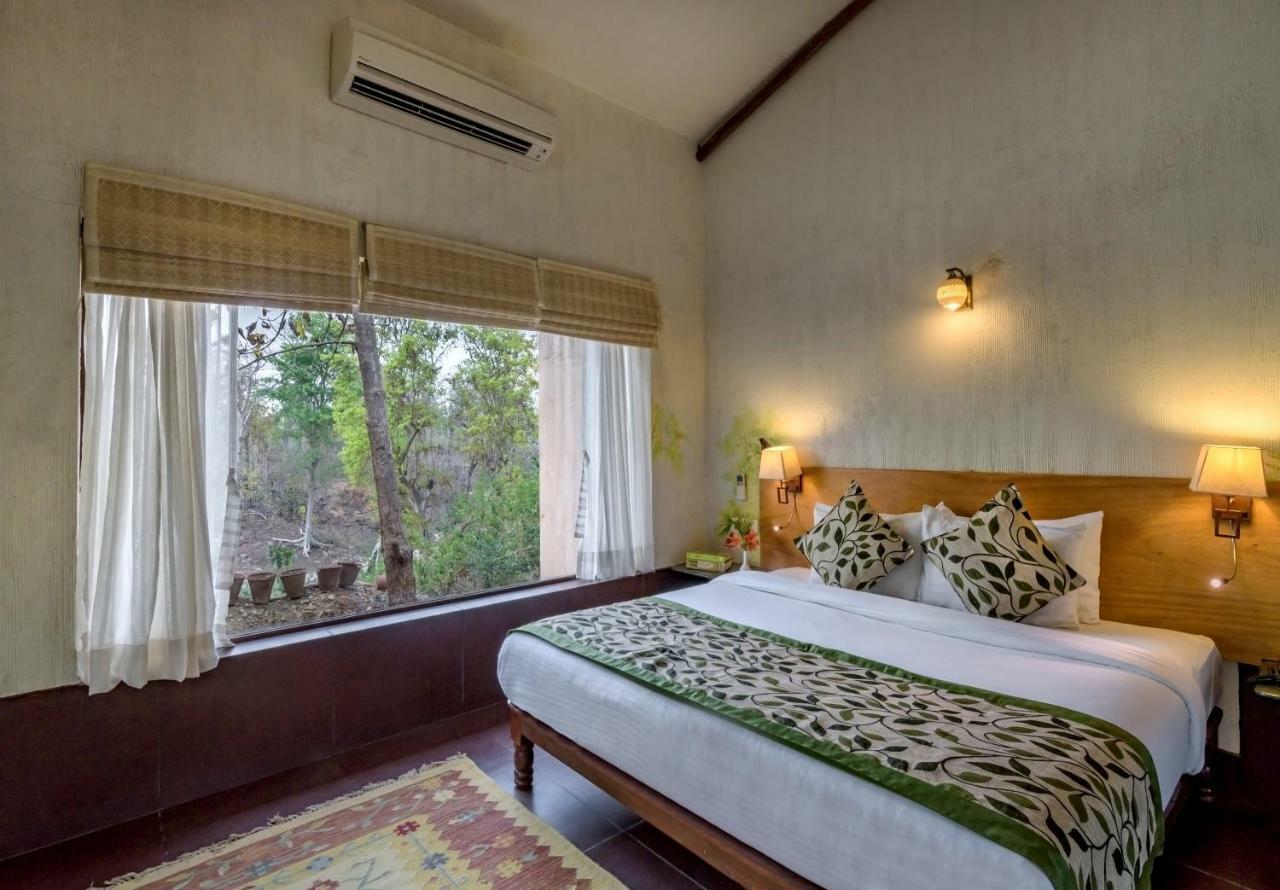 The Riverwood Forest Retreat Pench Khawāsa Exteriör bild
